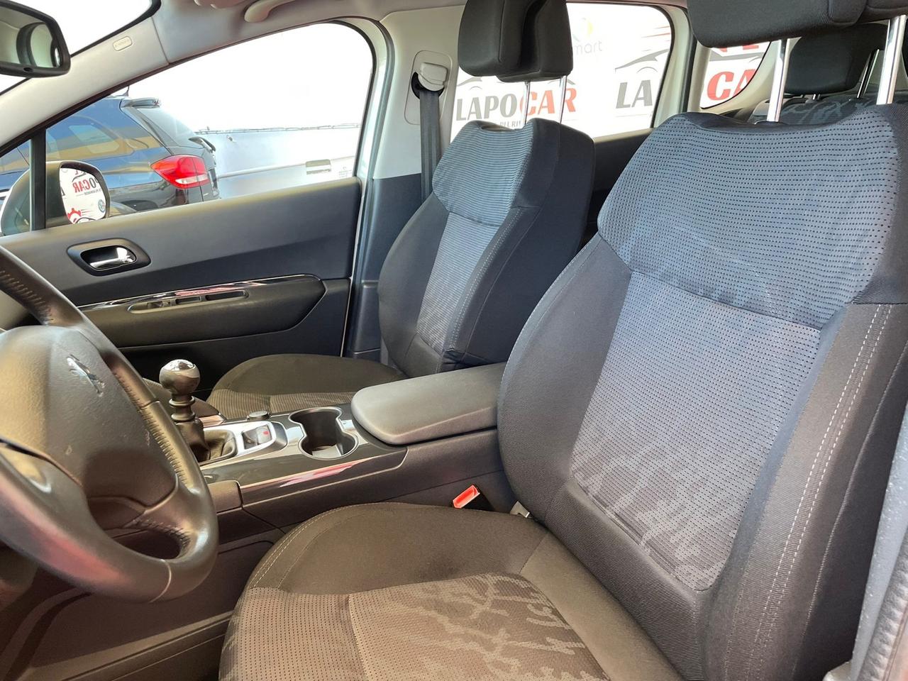 Peugeot 3008 1.6 HDi 112CV Tecno
