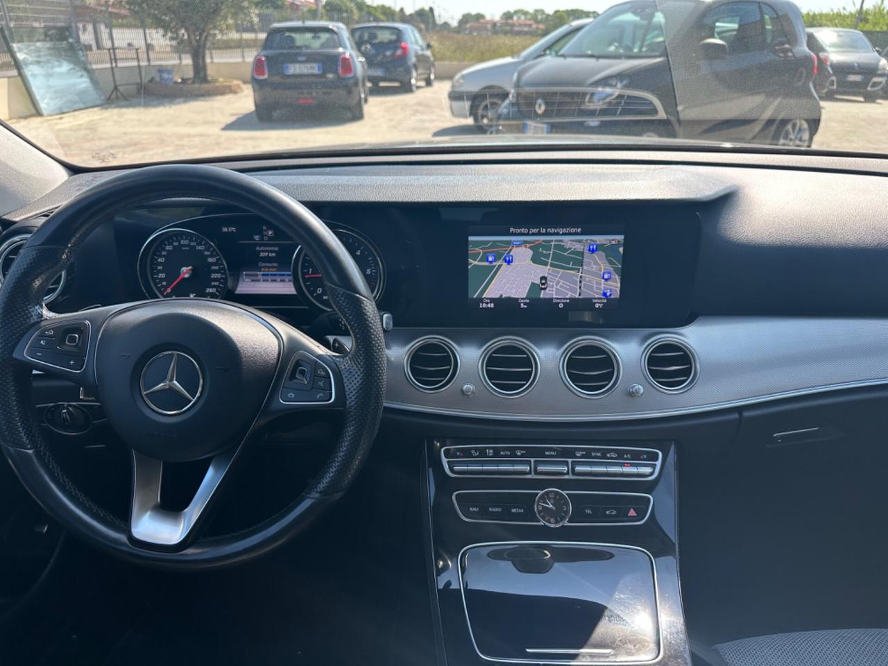 Mercedes E220 Automatic