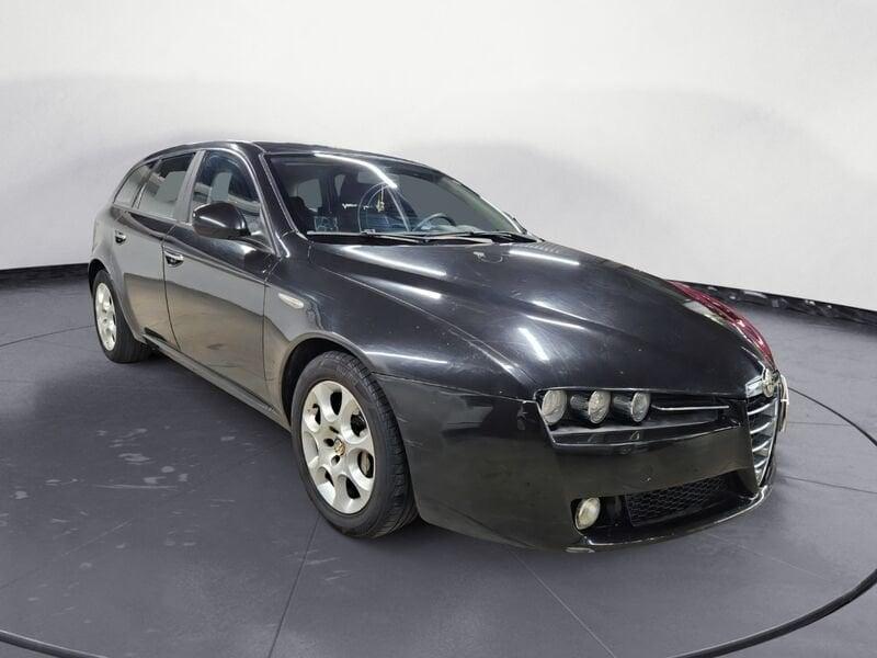 Alfa Romeo 159 1.9 JTDm 16V Sportwagon