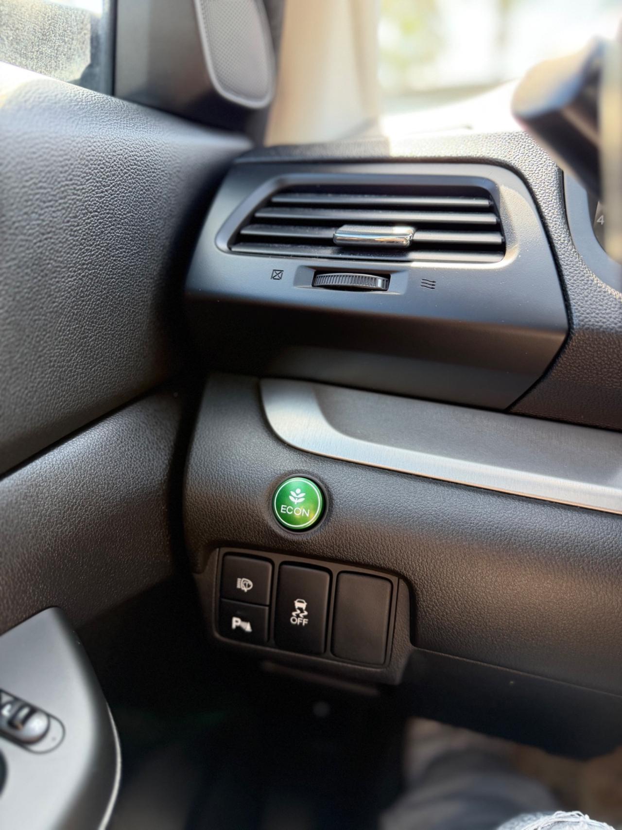 Honda CR-V 1.6 i-DTEC Lifestyle HDD Sat Navi 2WD