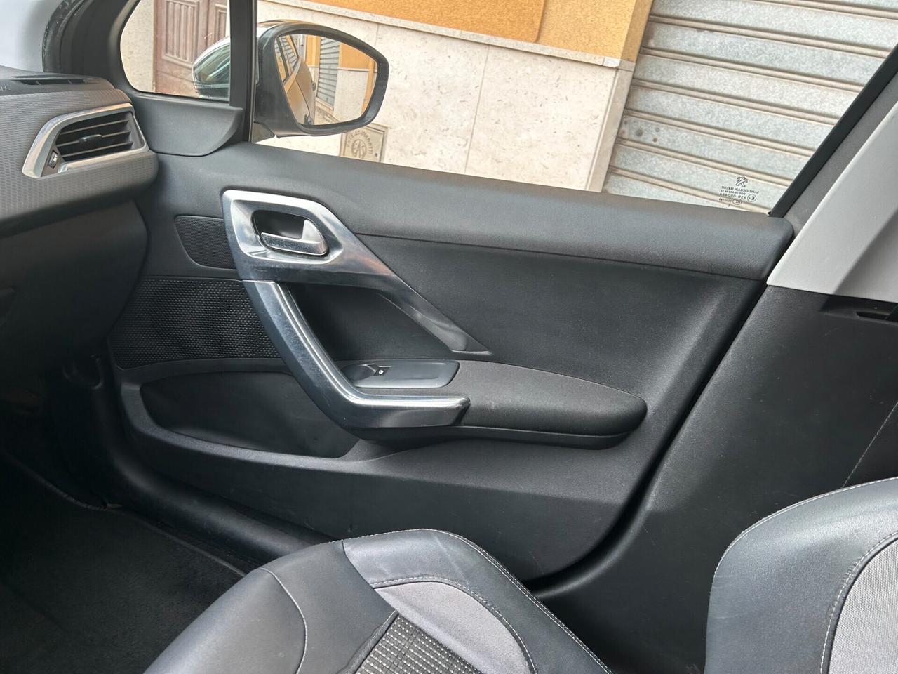 Peugeot 2008 BlueHDi 100 GT Line