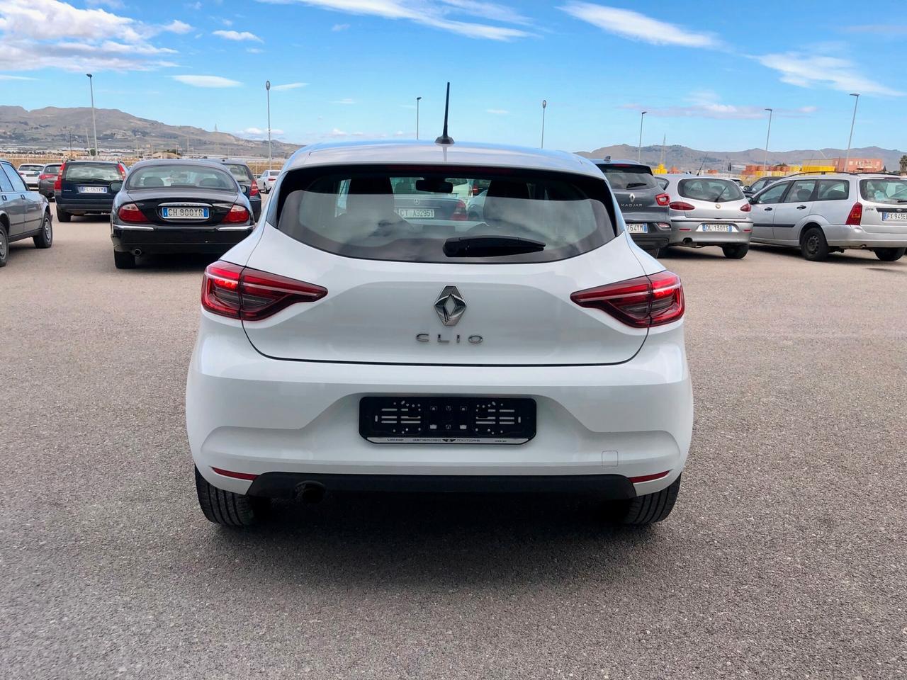 RENAULT CLIO SOCIETE BLUE DCI 85 CV 5 PORTE