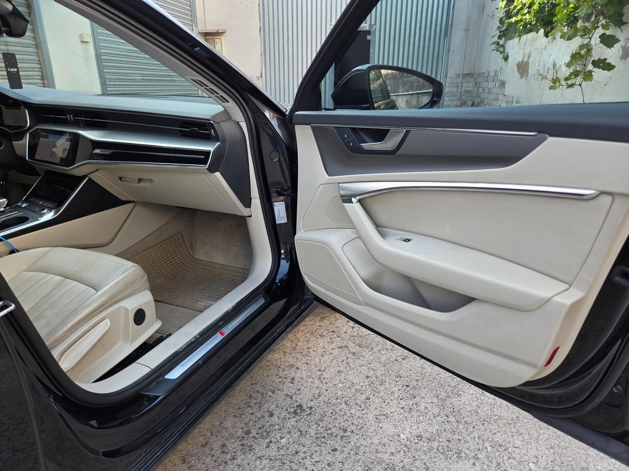 Audi A6 Avant 40 2.0 TDI quattro ultra S tronic Business Plus