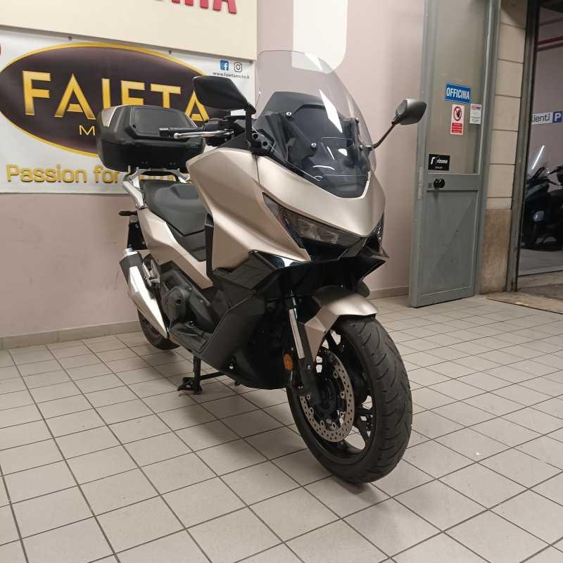 Honda Forza 750 - 2025