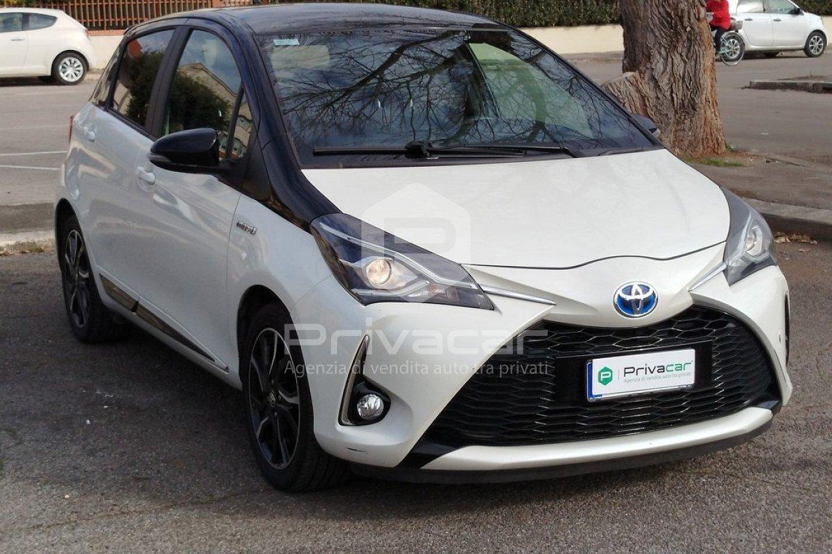 TOYOTA Yaris 1.5 Hybrid 5 porte Trend "White Edition"