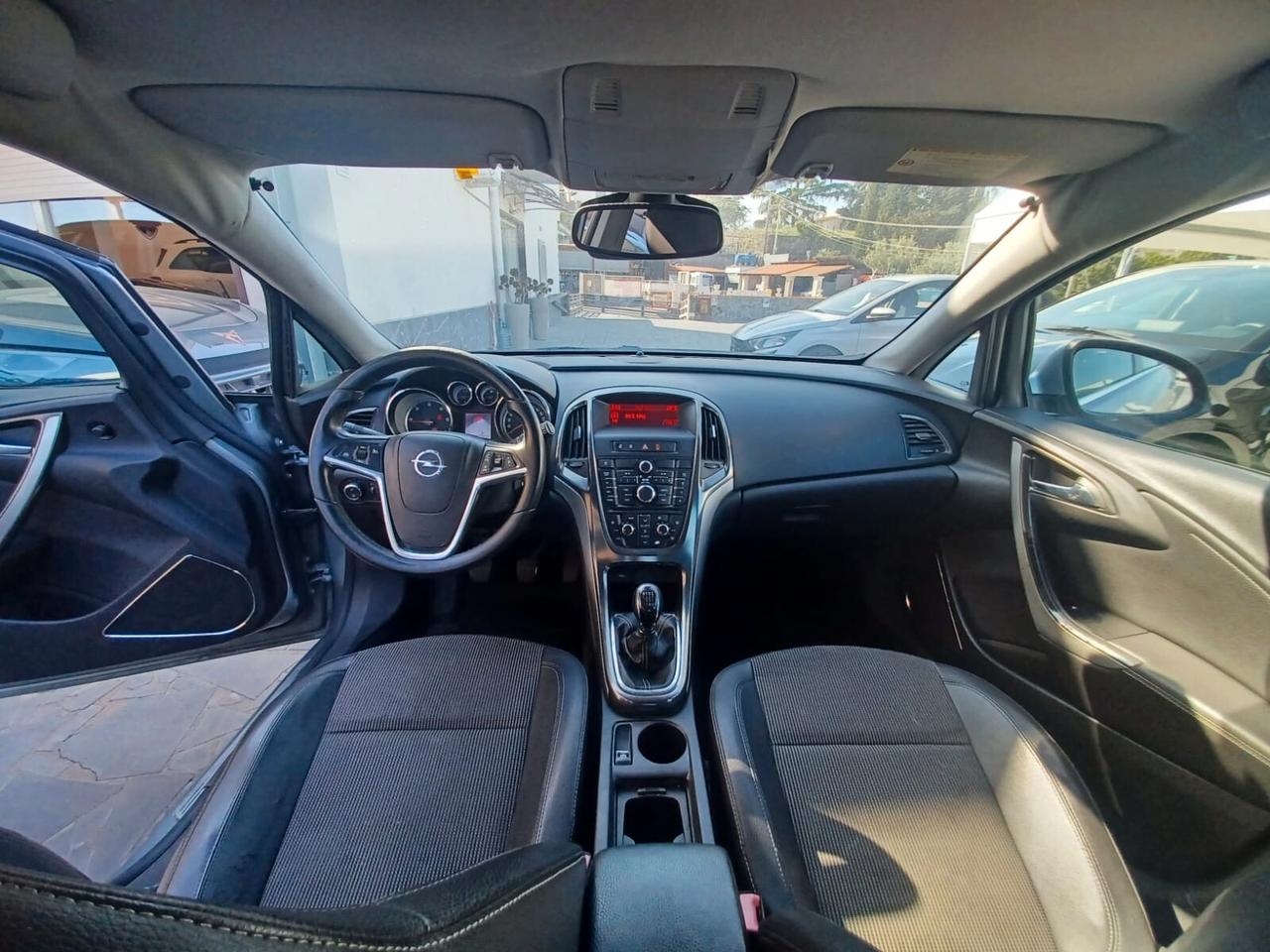 Opel Astra 1.7 CDTI 125CV 5 porte Cosmo