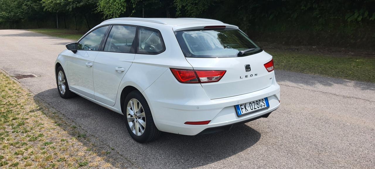Seat Leon 1.6 TDI 110 CV DSG 5p. Start/Stop Style