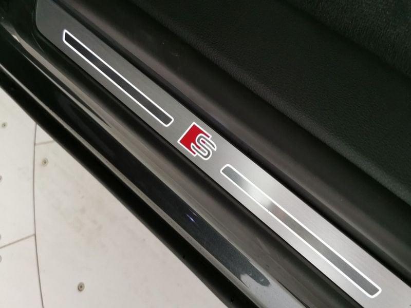 Audi Q8 45 3.0 tdi mhev Sport quattro tiptronic