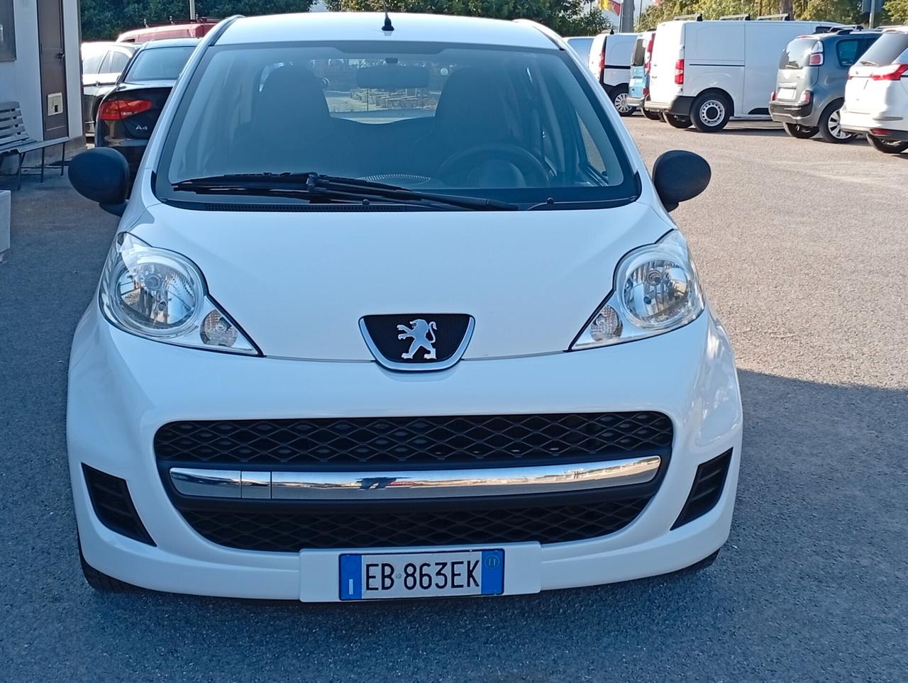 Peugeot 107 1.0 68CV 5p. Desir