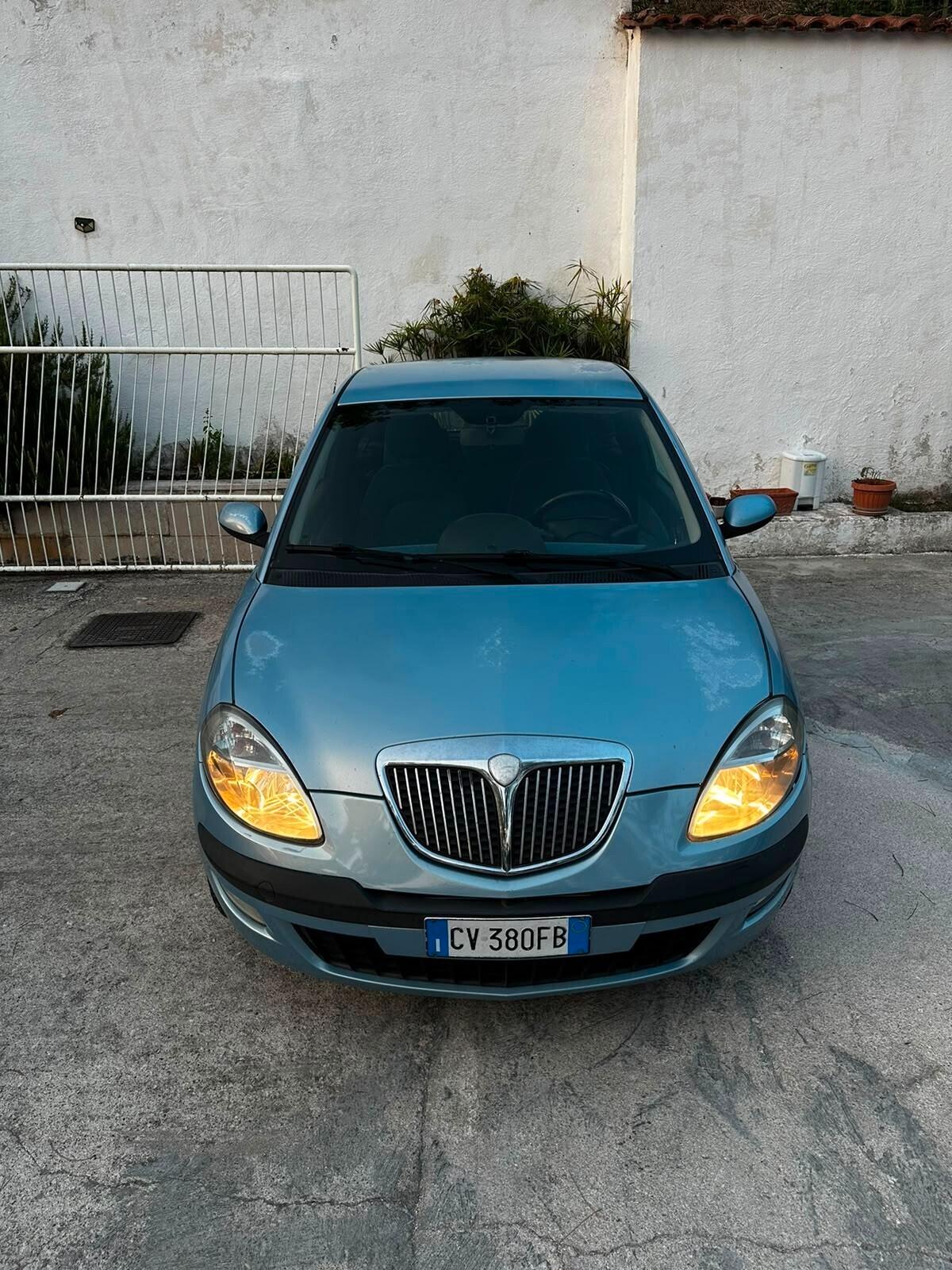 Lancia Ypsilon 1.3 Multijet 16V Argento