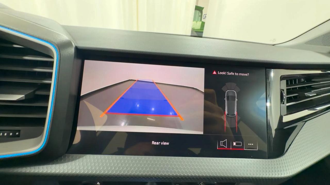 Audi A1 SPB 30 TFSI S tronic line edition