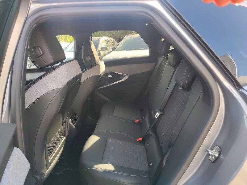 Peugeot 3008 II 2021 1.2 hybrid 48V GT 136cv e-dcs6