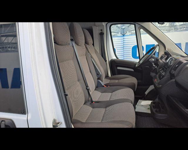 FIAT Ducato Panorama 9 posti 30 CH1 2.3 mjt 140cv E6d-temp-DE