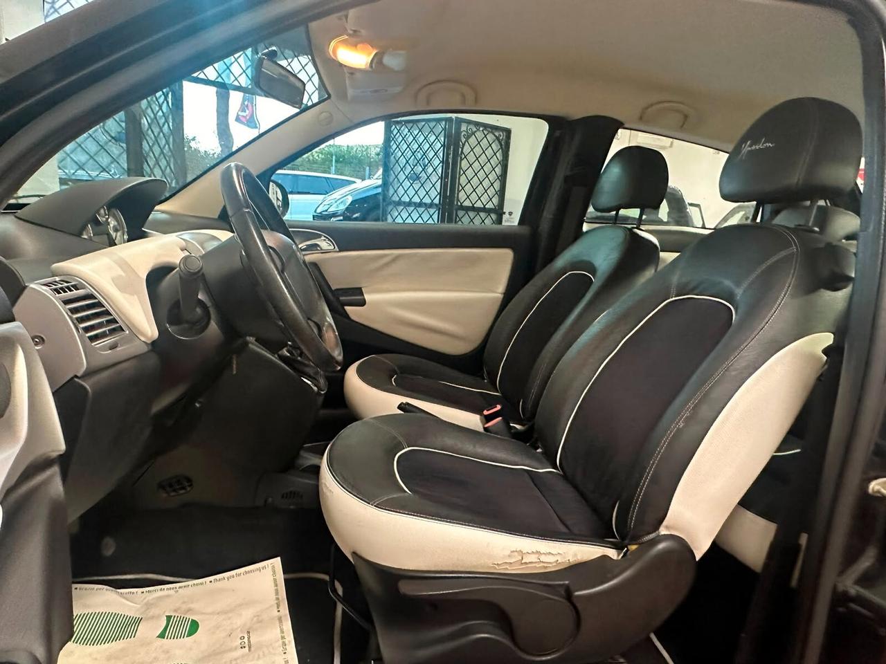 Lancia Ypsilon 1.2 69 CV Elle