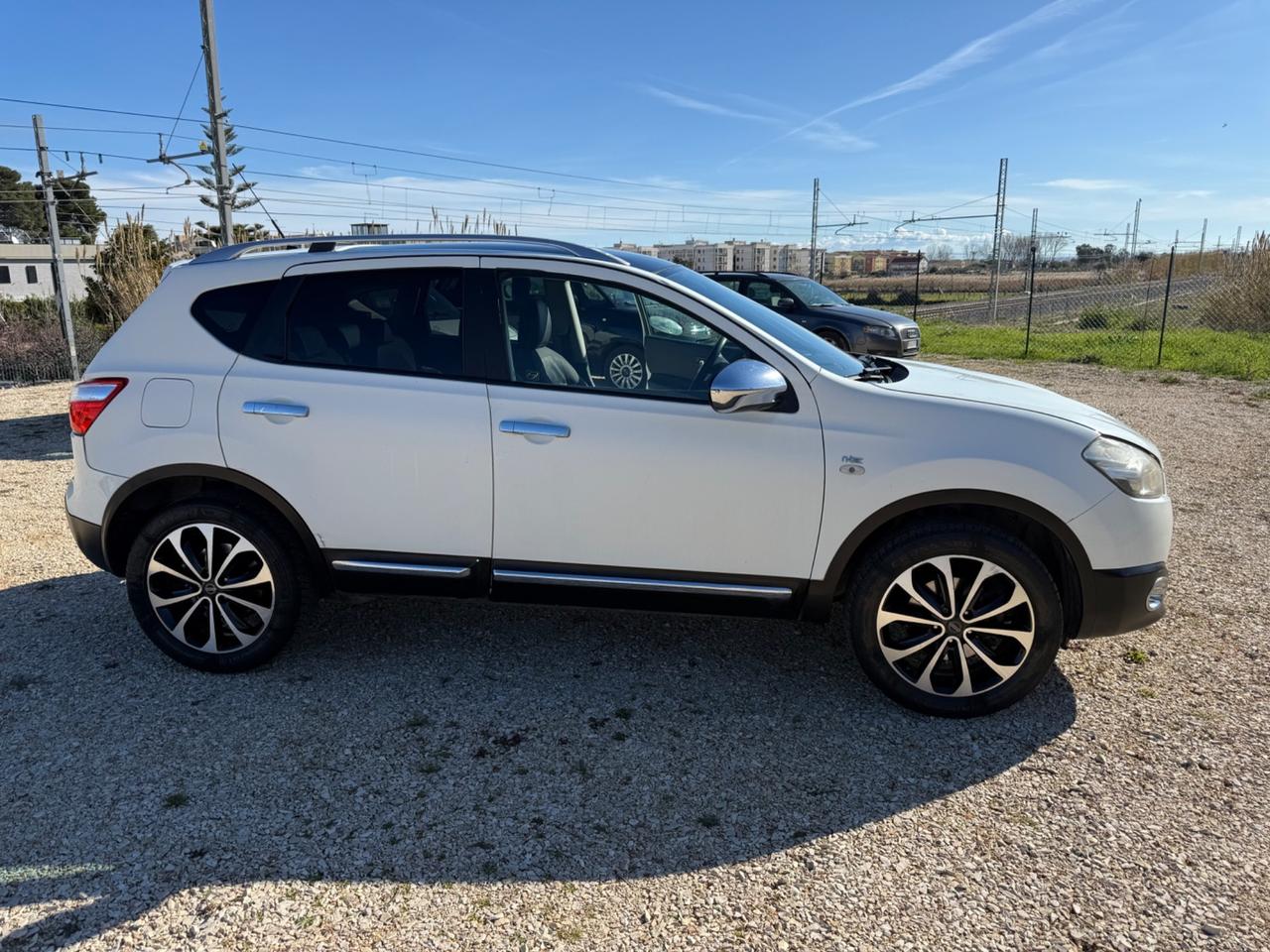 Nissan Qashqai 1.5 DIESEL MOTORE 15.000 km PERMUTE