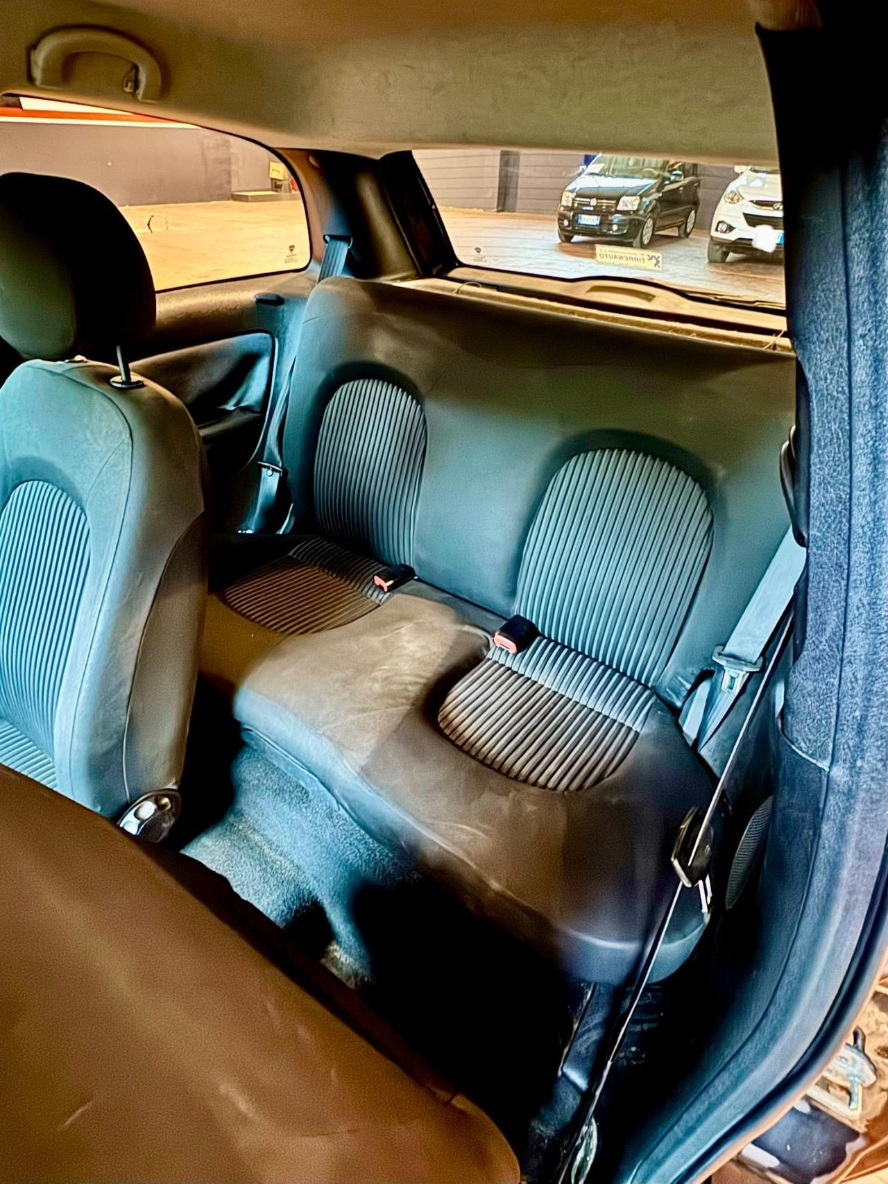 Lancia Ypsilon 1.2 69 CV Diva