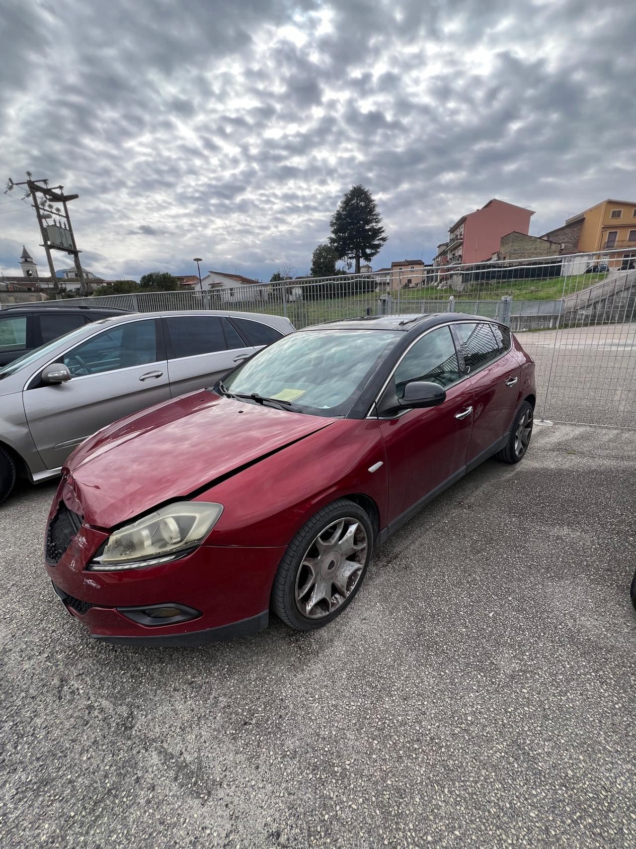 Lancia Delta 1.9 MJT Twinturbo DPF Executive