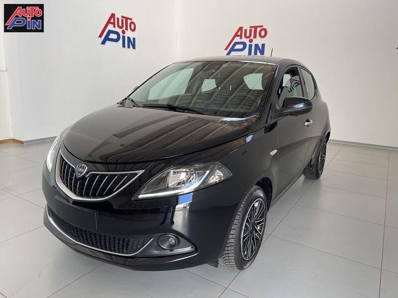Lancia Ypsilon 1.0 FireFly 5 porte S&S Hybrid Gold *Display*