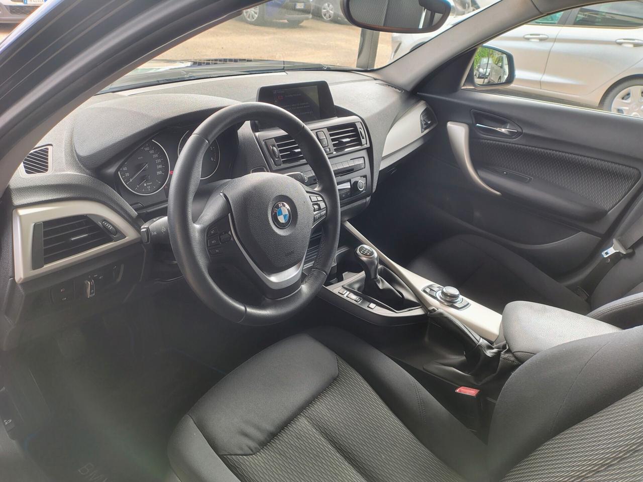 Bmw 114 114d 5p. Unique