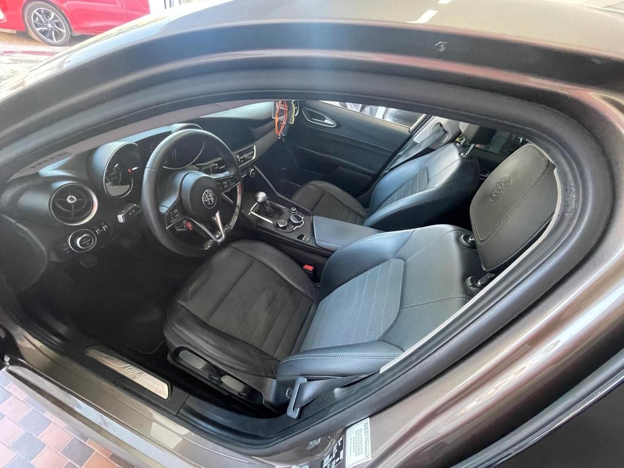 Alfa Romeo Giulia 2.2 Turbodiesel 150 CV