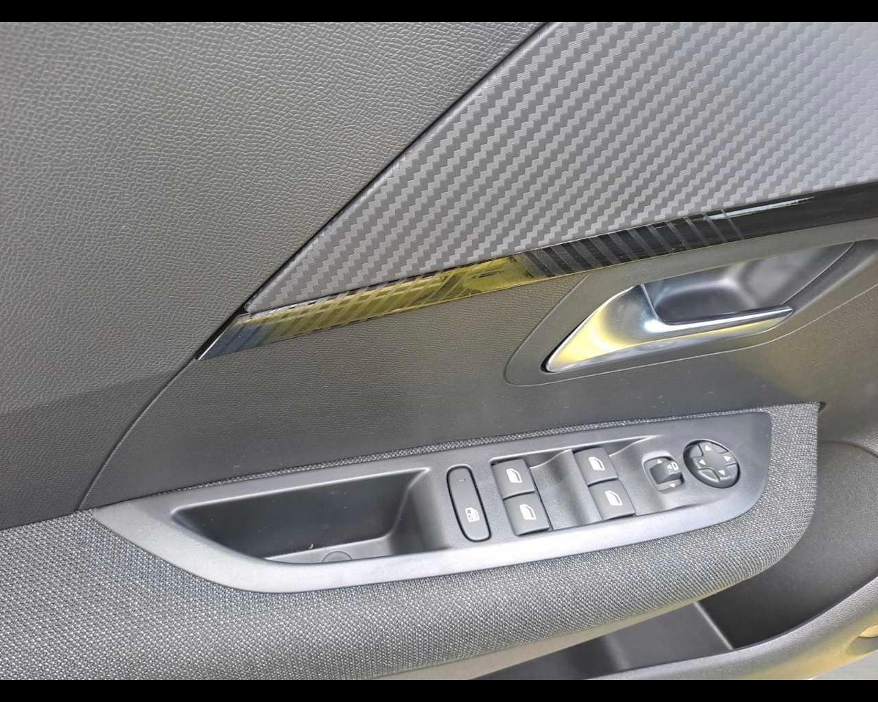 PEUGEOT 208 5P - Business Turbo Benzina 100cv