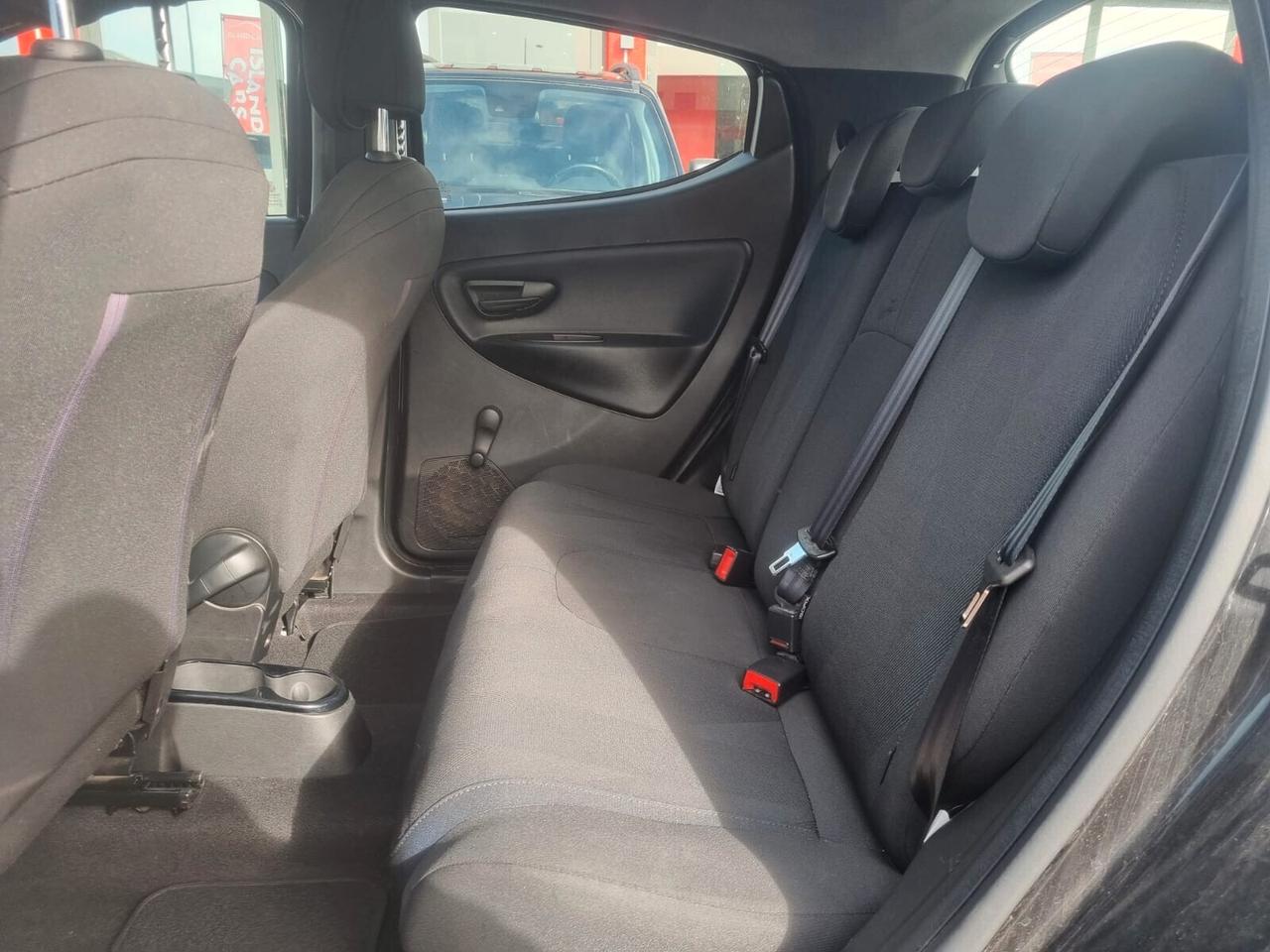 Lancia Ypsilon 1.2 69 CV 5 porte Gold