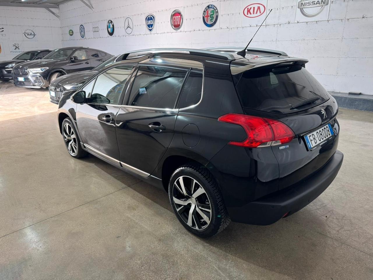 Peugeot 2008 BlueHDi 100 Allure