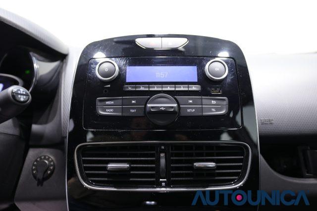 RENAULT Clio TCE 12V 75 CV 5 PORTE GENERATION NEOPATENTATI