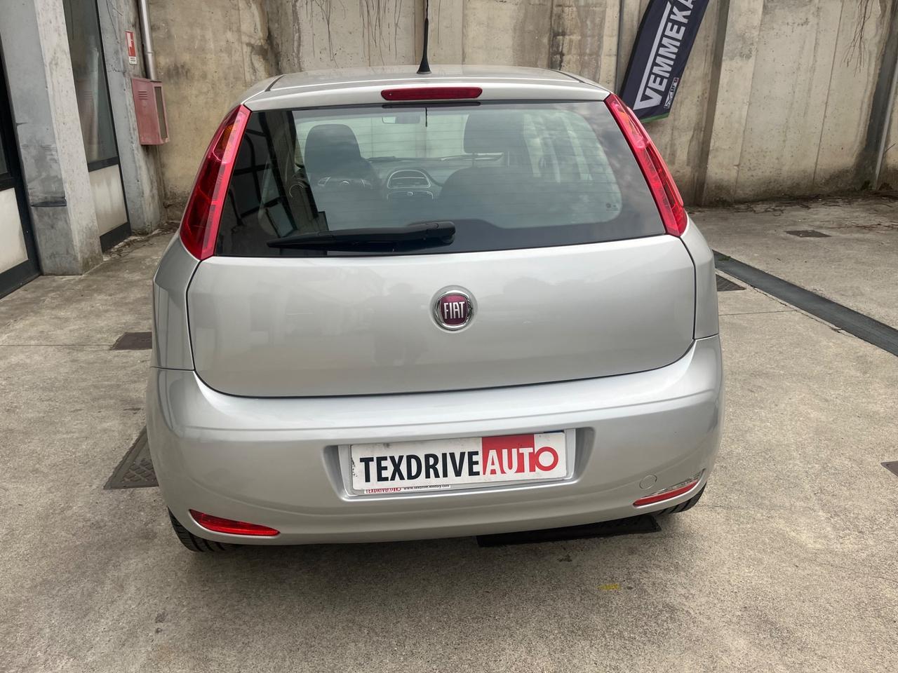 Fiat Punto 1.3 MJT II S&S 95 CV 5 porte Street