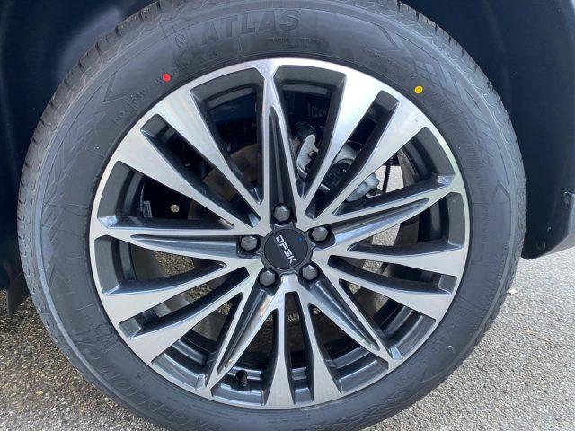 DFSK Glory 600 Glory 600 1.5 177cv AT - 7 posti