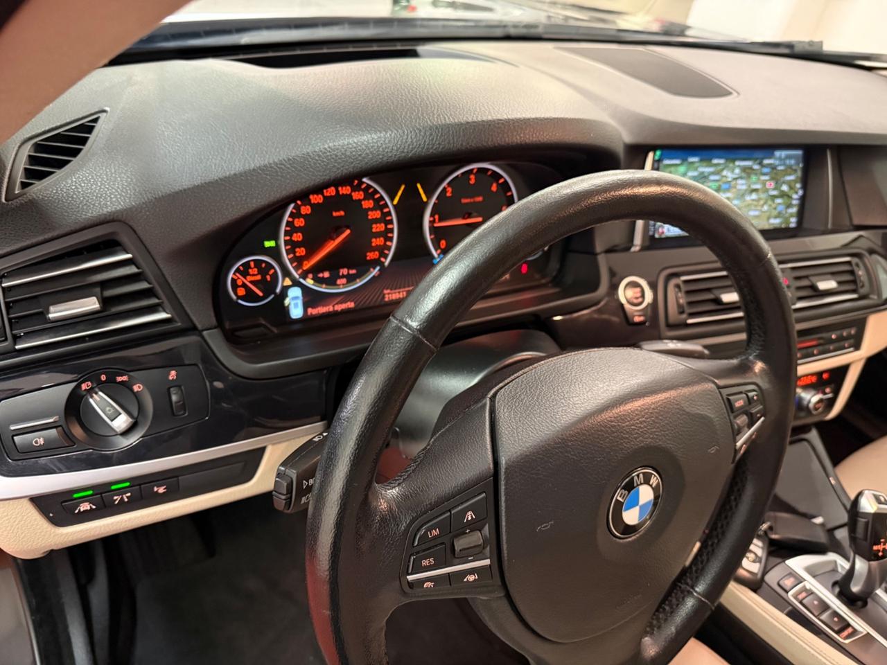 Bmw 520 520d xDrive Luxury turing