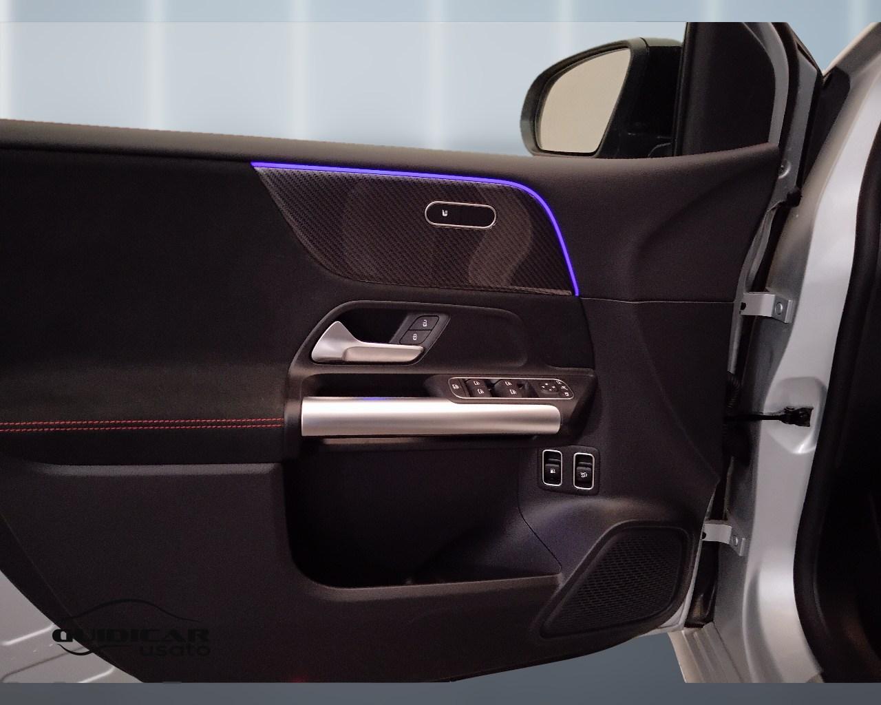 Mercedes-Benz Classe B - W247 2023 - B 250 e phev AMG Line Advanced Plus auto
