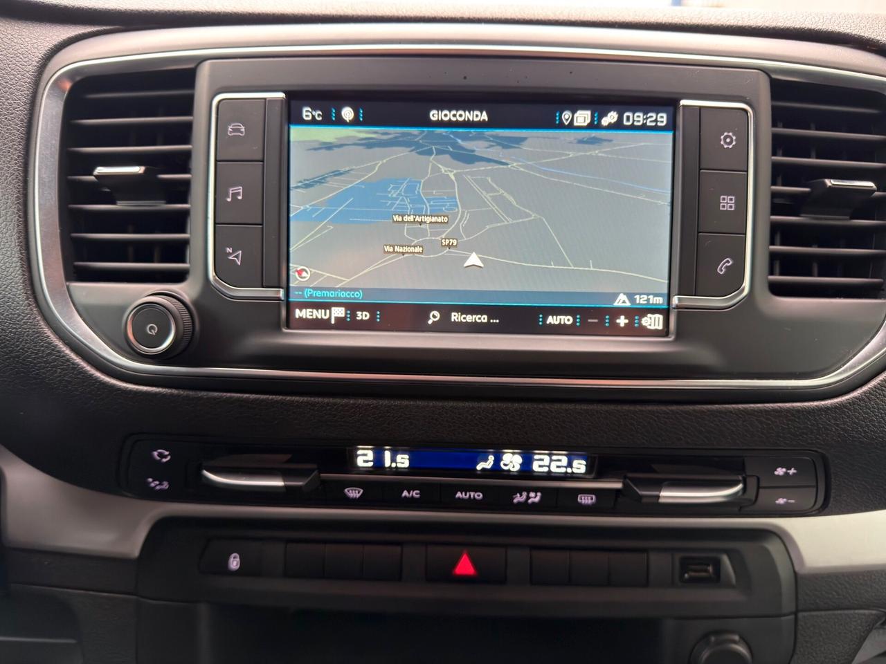 Peugeot Traveller BlueHDi 120 S&S EAT8 Standard Active