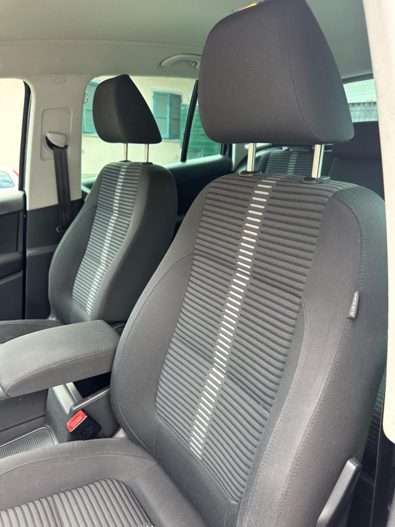 Volkswagen TIGUAN 2.0 TDI DPF 4MOTION DSG SPORT