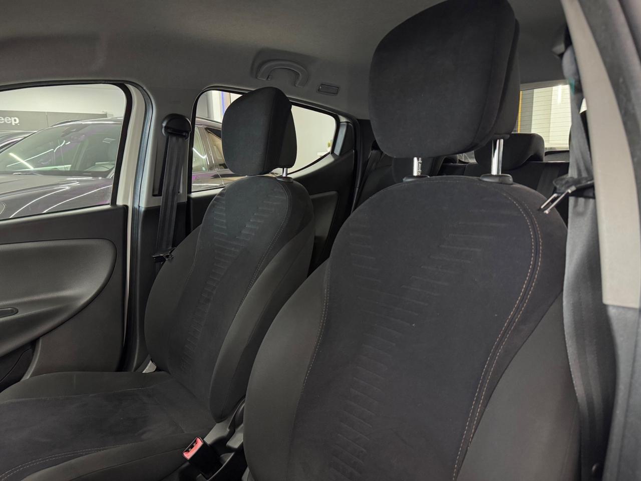 Lancia Ypsilon GPL Ecochic Gold Full Opt