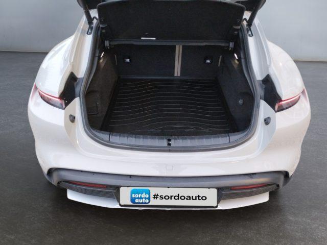 PORSCHE Taycan 4 Cross Turismo