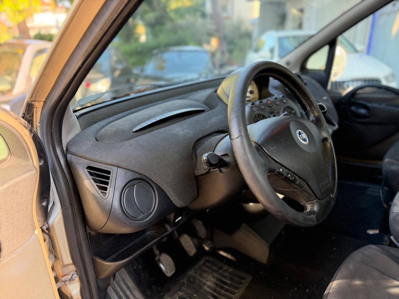 Fiat Multipla 1.6 16V Natural Power Emotion