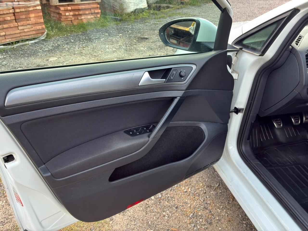 Volkswagen Golf VII 1.6 tdi 90cv , anno 2015