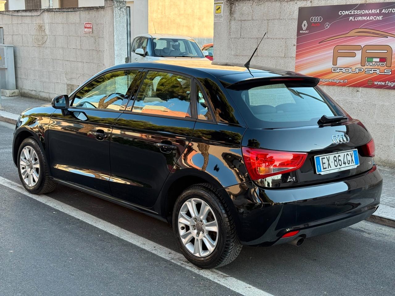 Audi A1 SPB 1.6 TDI 90CV Attraction - 2014