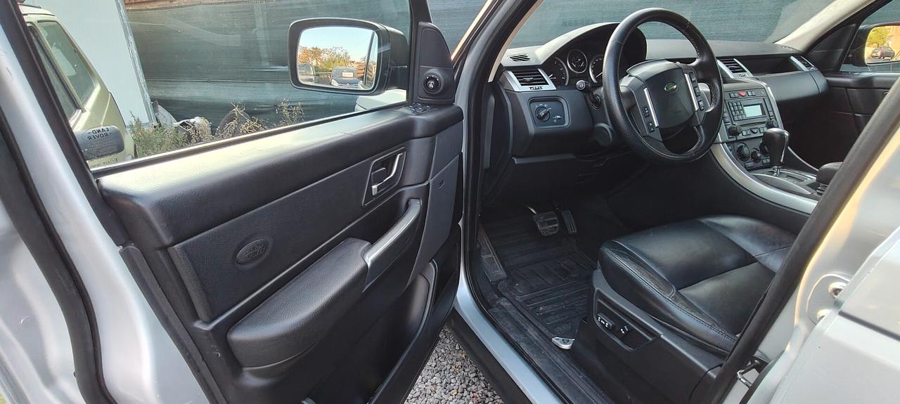Land Rover Range Rover Sport Range Rover Sport 2.7 TDV6 HSE