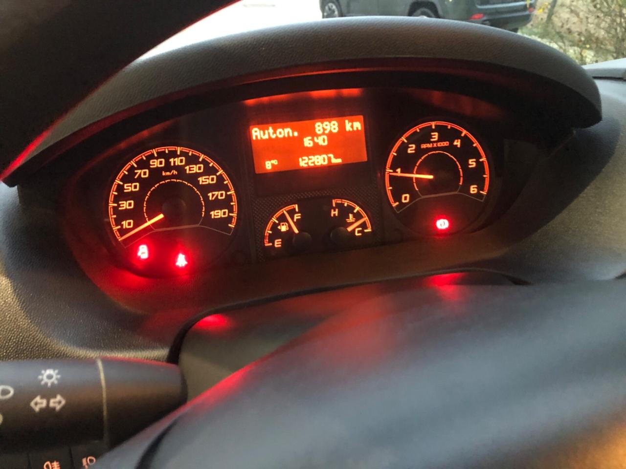 Peugeot Boxer 330 2.0 BlueHDi 130CV L1 H1 Furgone