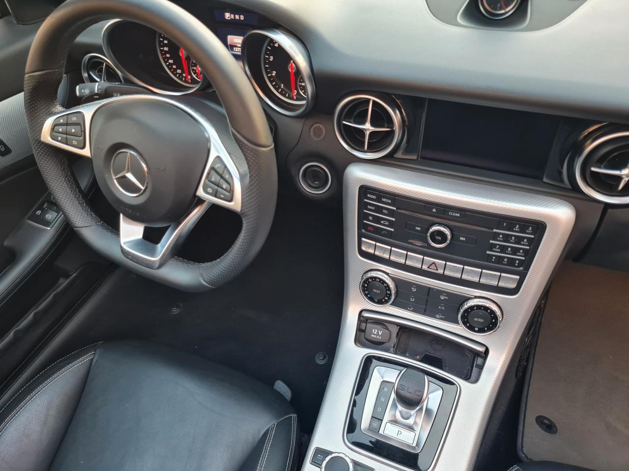 Mercedes SLC 200 Premium*AUTOM*NAVI*PELLE*CRUISE*