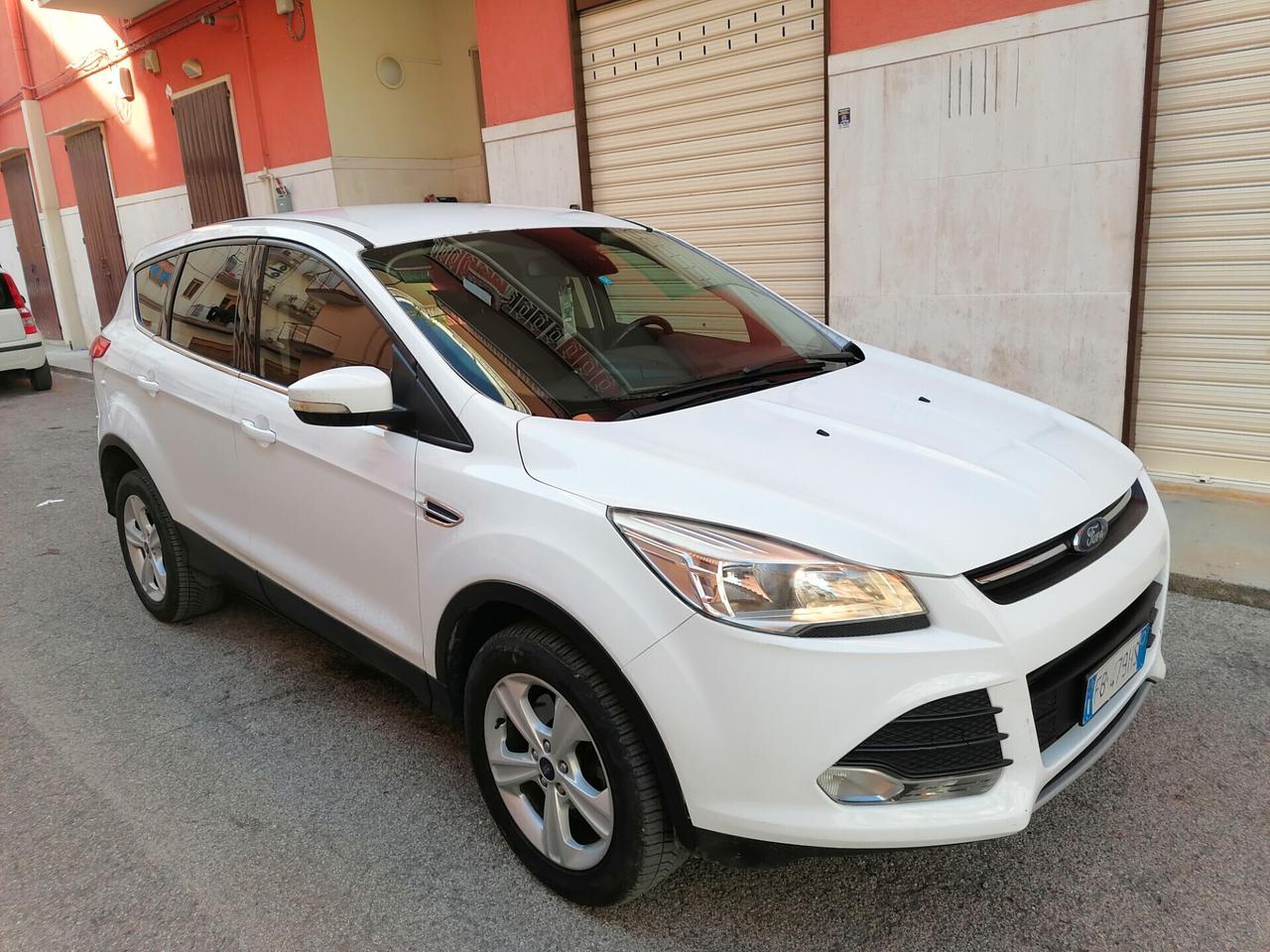 Ford Kuga 2.0 TDCI 120 CV EURO 6 TITANIUM
