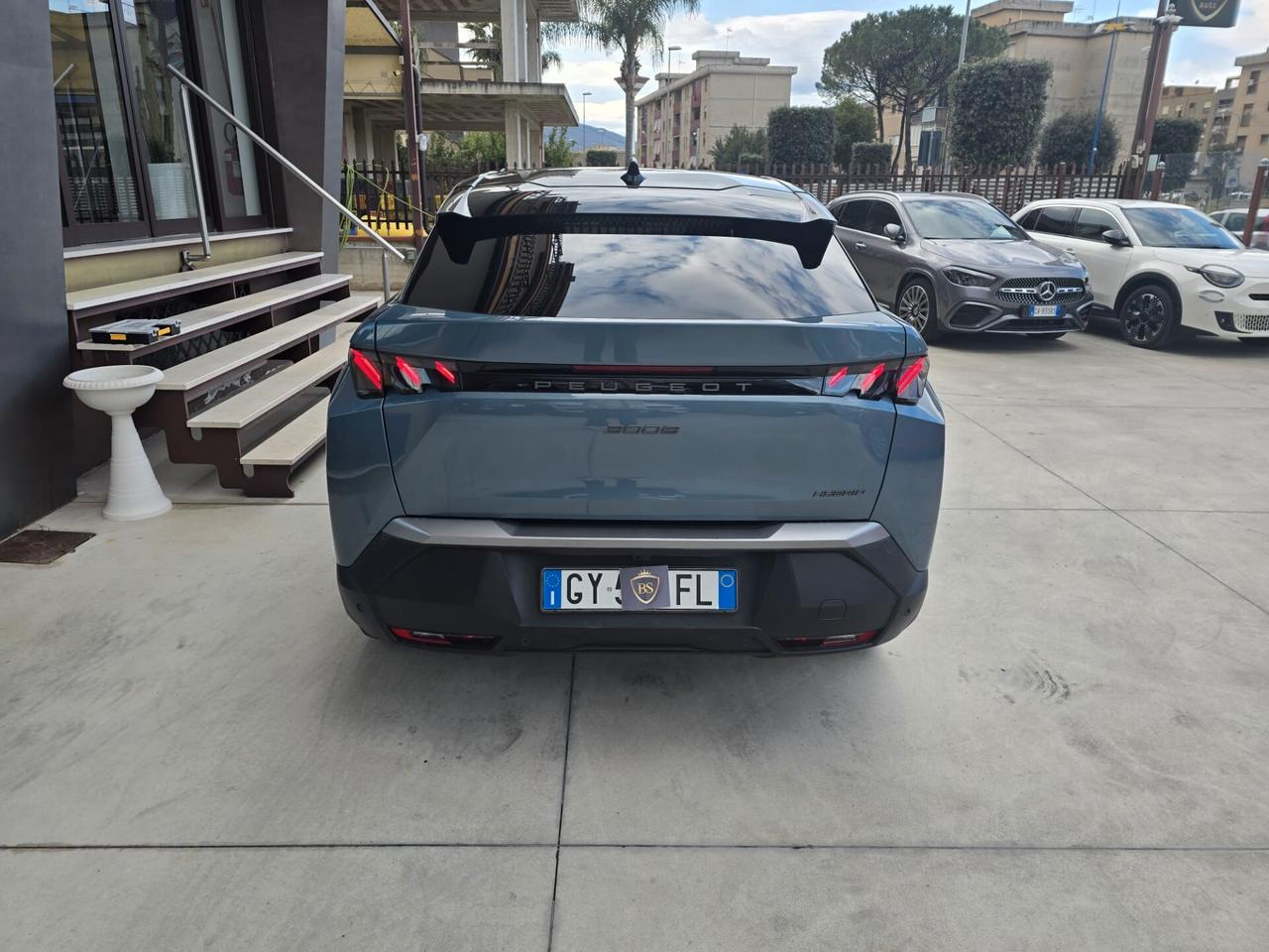 Peugeot 3008 Hybrid 136 e-DCS6 GT