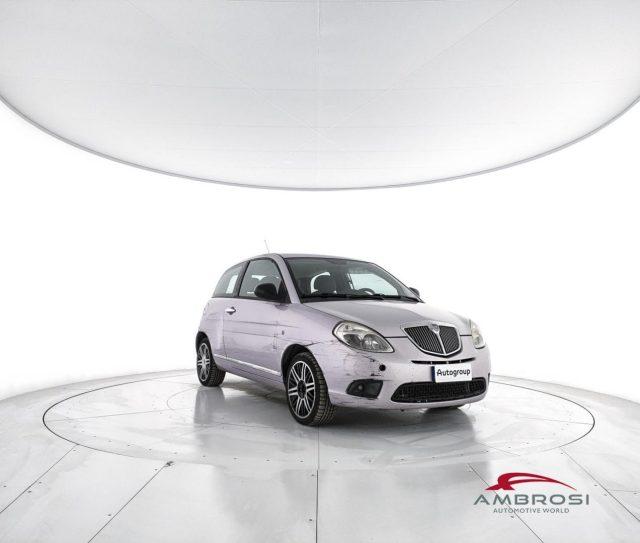 LANCIA Ypsilon 1.2 Oro