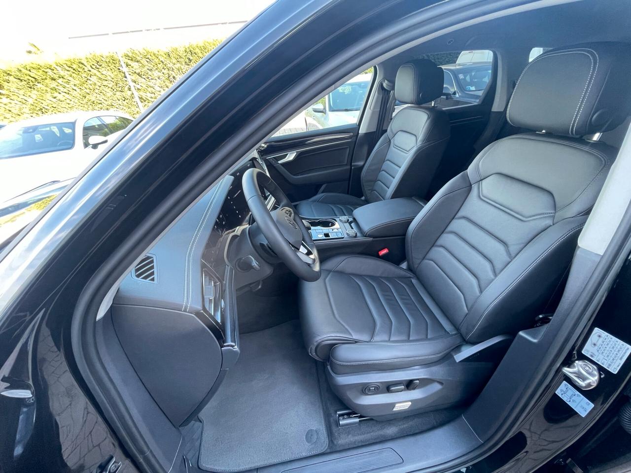 Volkswagen Touareg 3.0 V6 TDI SCR Elegance