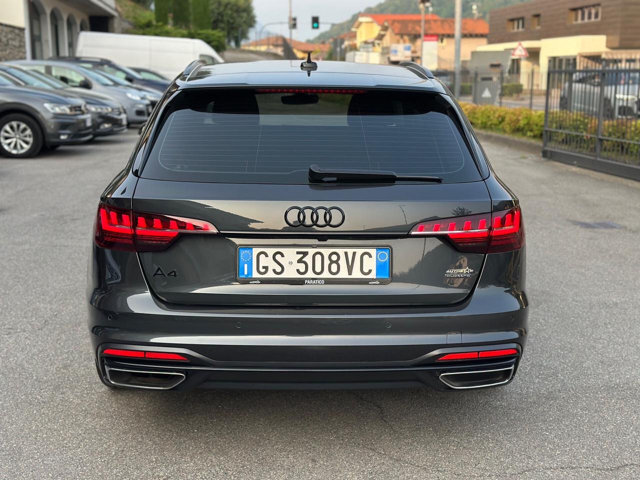 Audi A4 40 TDI quattro S tronic Business Advanced