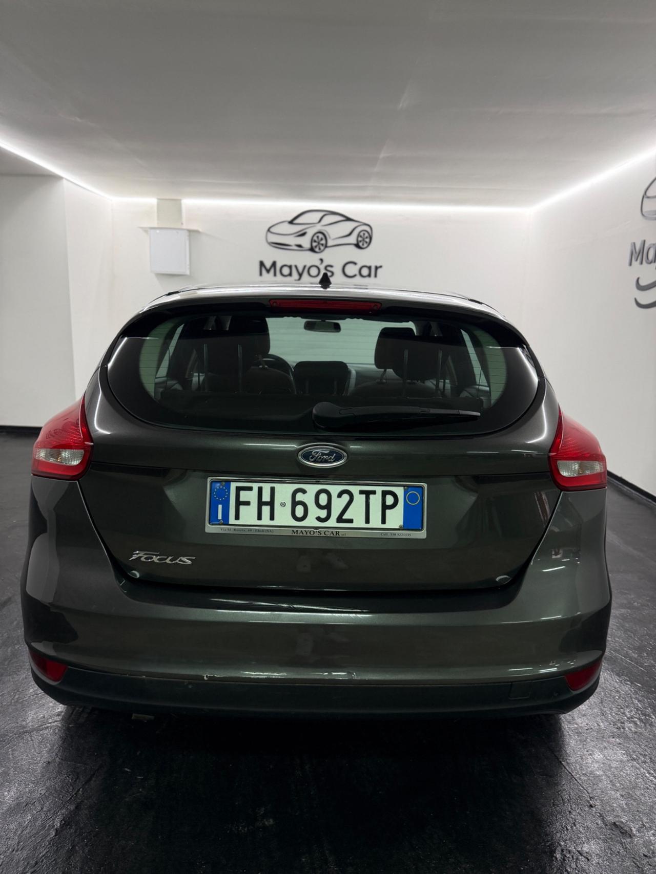 Ford Focus (anno 2017)CAMBIO AUTOMATICO