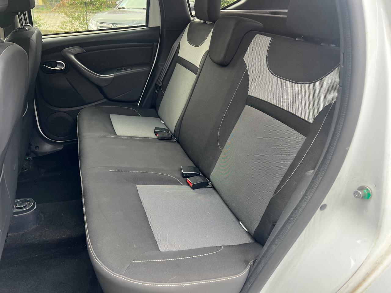 Dacia Duster 1.6 115CV Start&Stop 4x2 GPL Lauréate