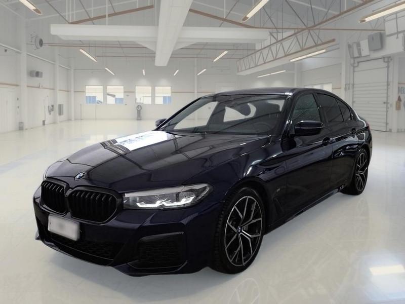 BMW 520 AUT M SPORT MH48V 4 PORTE BERLINA